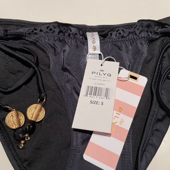 Pilyq Bikini - Picture 4 of 4